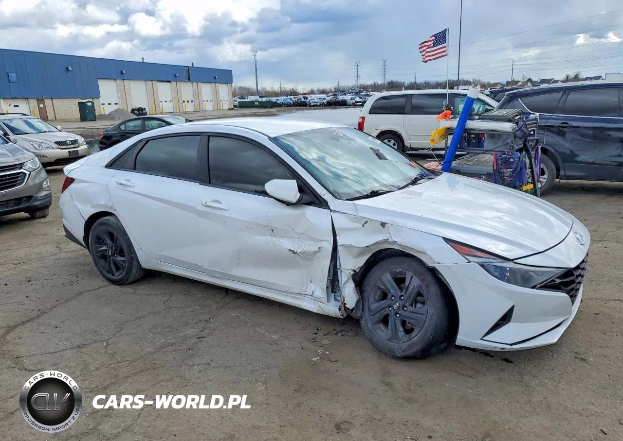 2022 Hyundai Elantra VIN:5NPLM4AG7NH082503 - 4