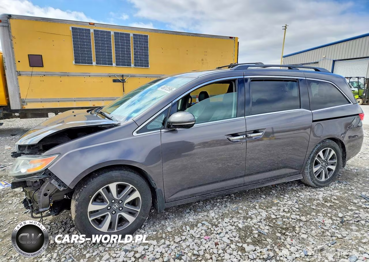 2014 Honda Odyssey Touring – zdjęcie 1 z 13