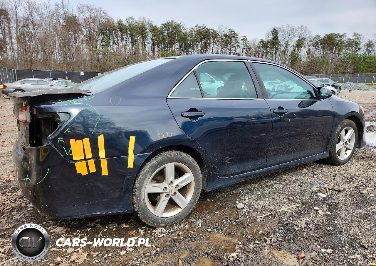2013 Toyota Camry Se VIN:4T1BF1FK5DU216300 - 3