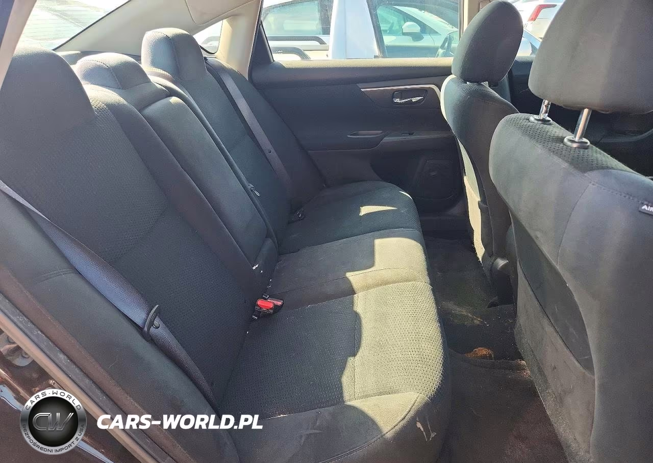 2015 Nissan Altima 2.5 S VIN:1N4AL3AP4FN343923 - 10
