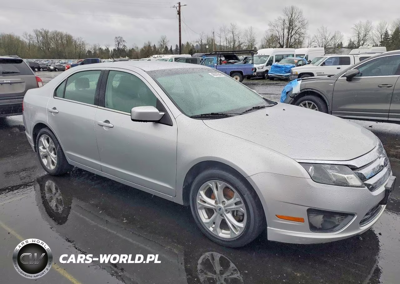 2012 Ford Fusion Se VIN:3FAHP0HA5CR378871 - 4