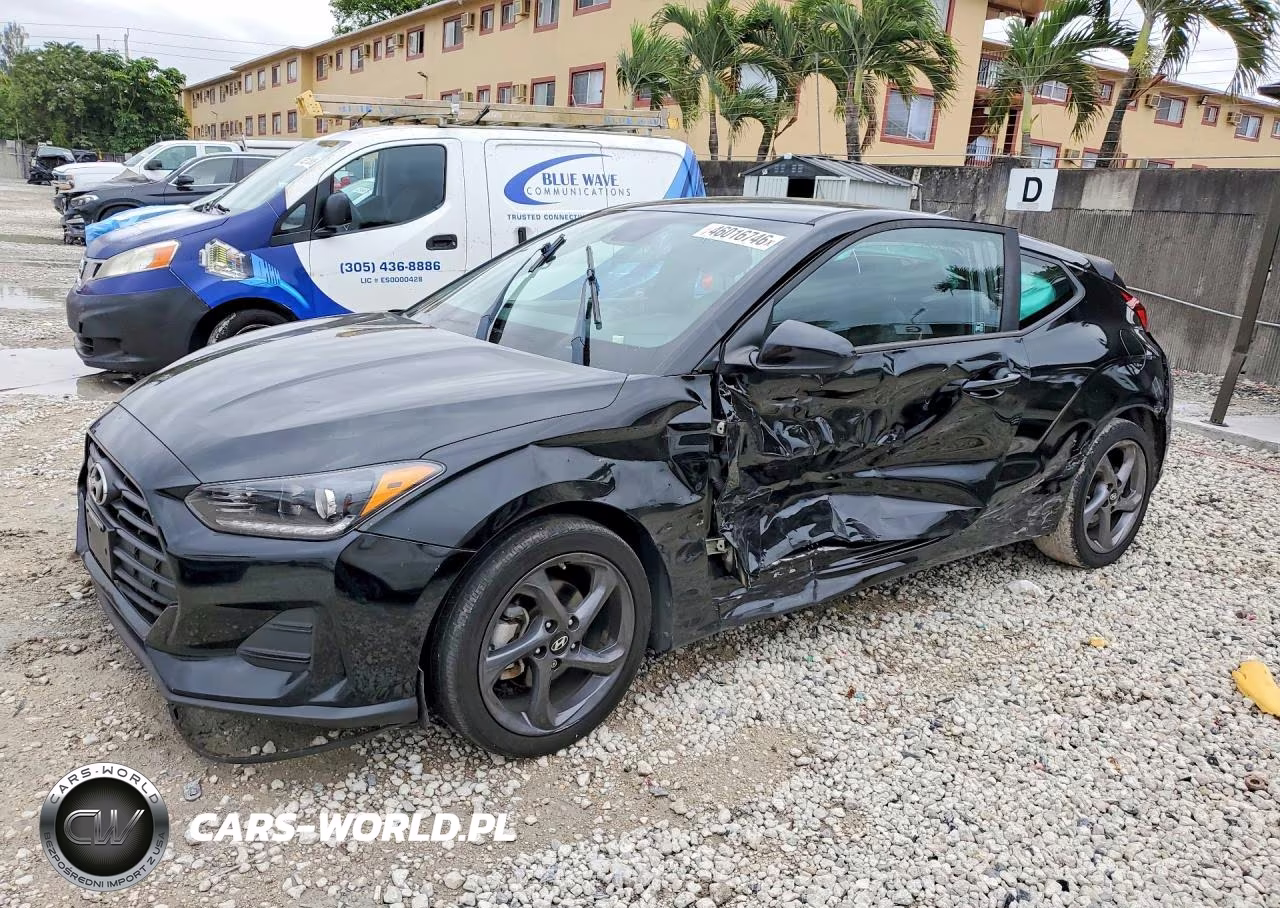 2019 Hyundai Veloster 2.0L