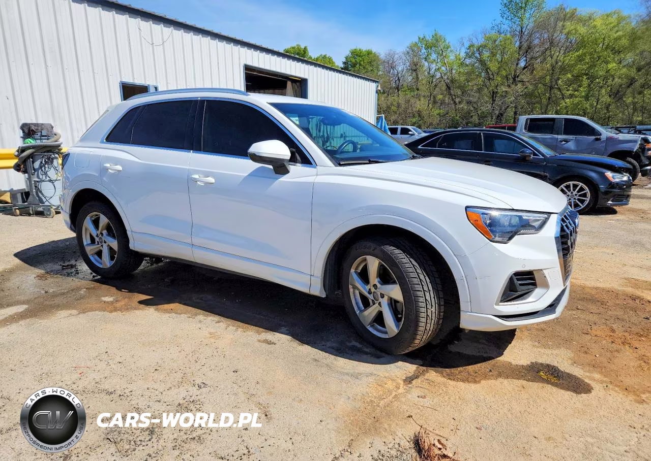 2020 Audi Q3 Premium VIN:WA1AECF35L1114190 - 4