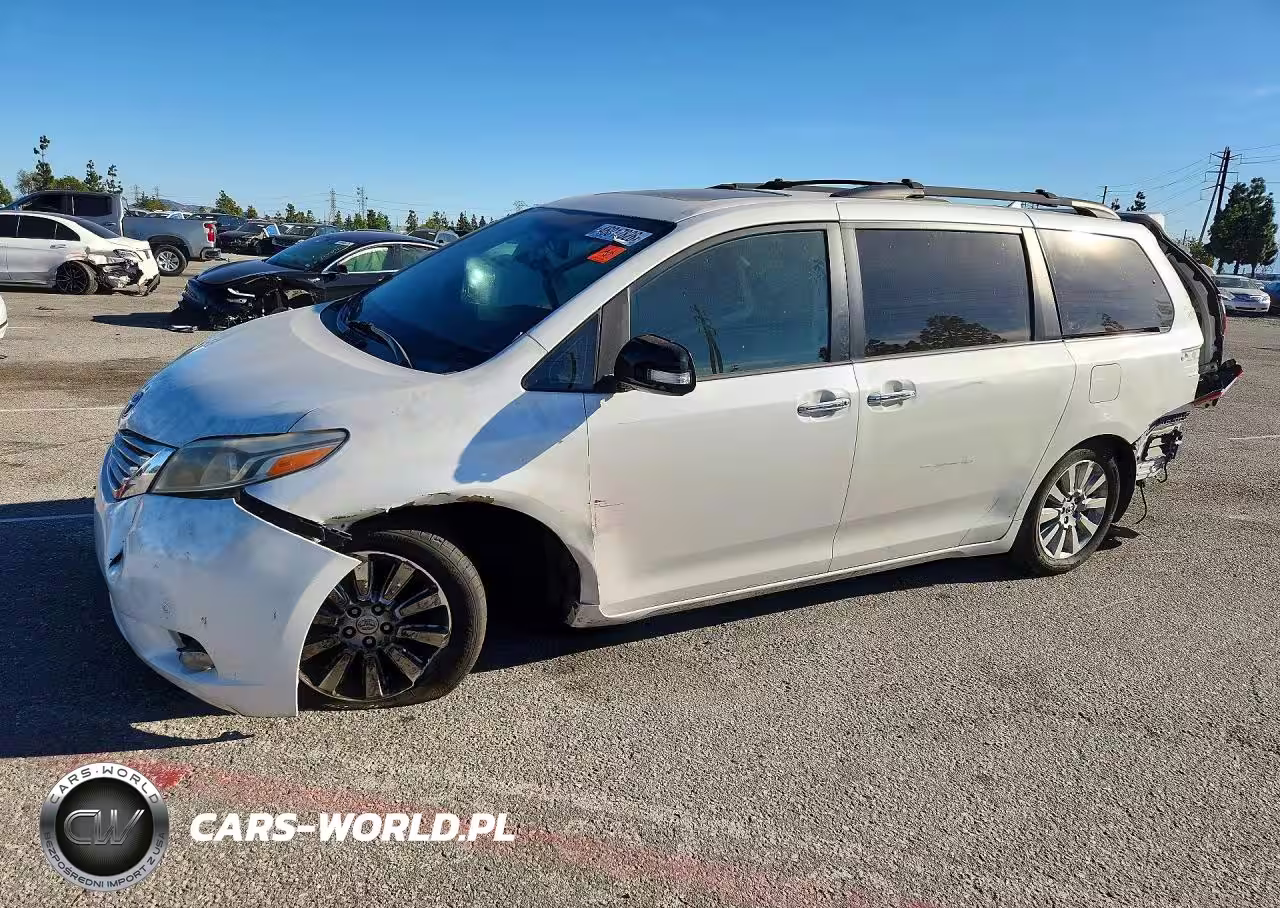 2015 Toyota Sienna Limited 7-Passenger
