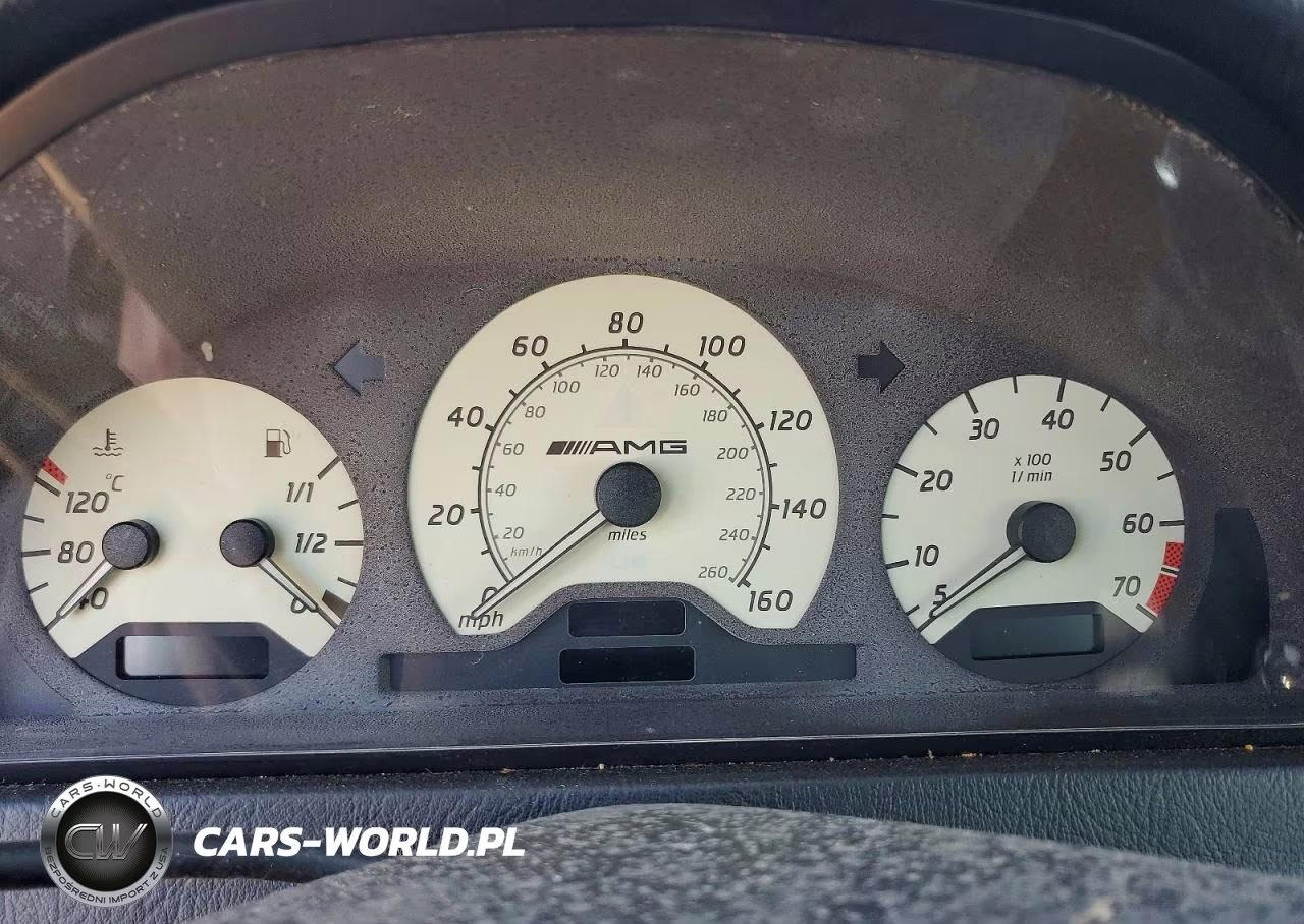 1999 Mercedes-Benz C 43 VIN:WDBHA33G0XF850856 - 9