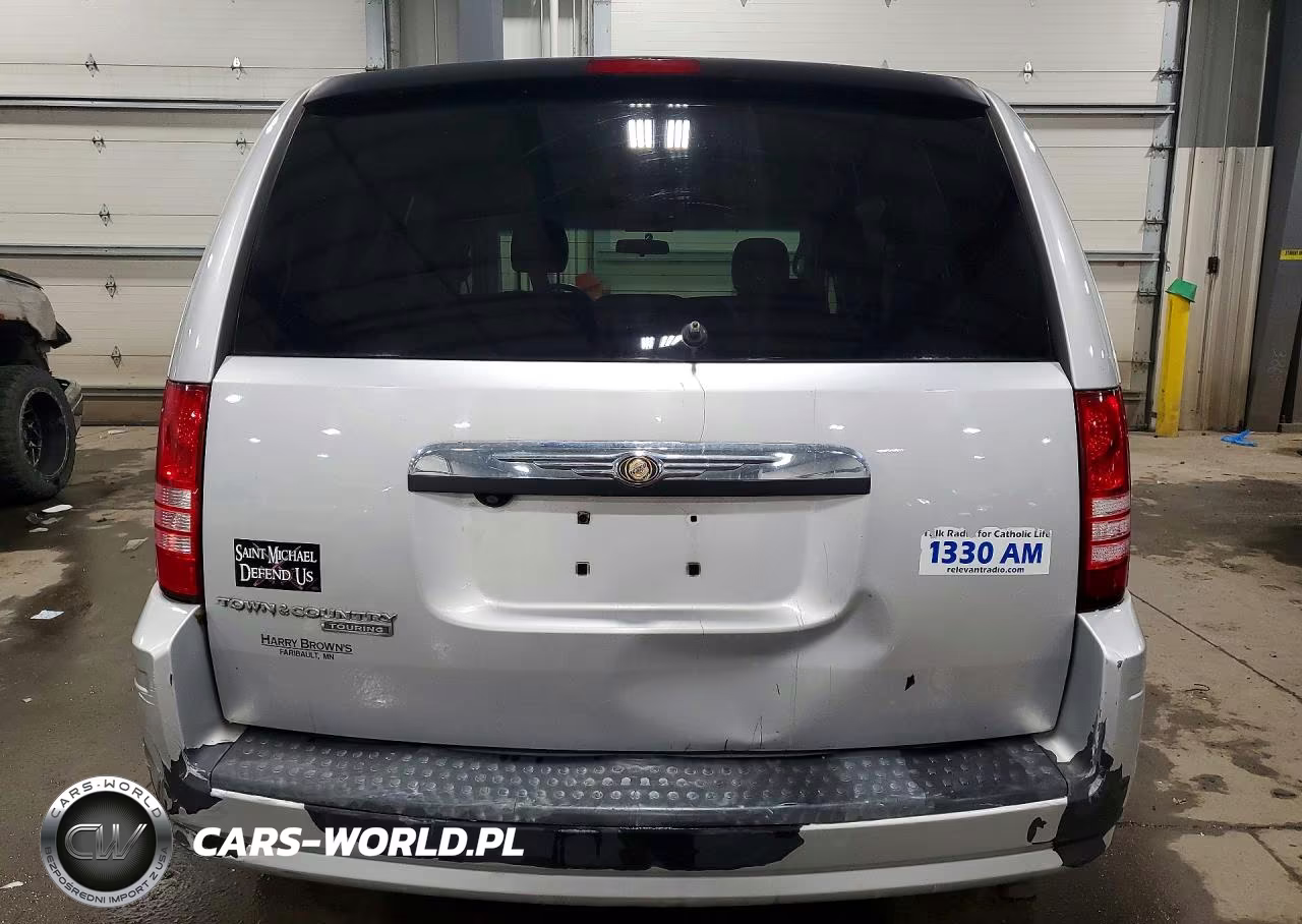2008 Chrysler Town & Country Touring VIN:2A8HR54P08R660420 - 6