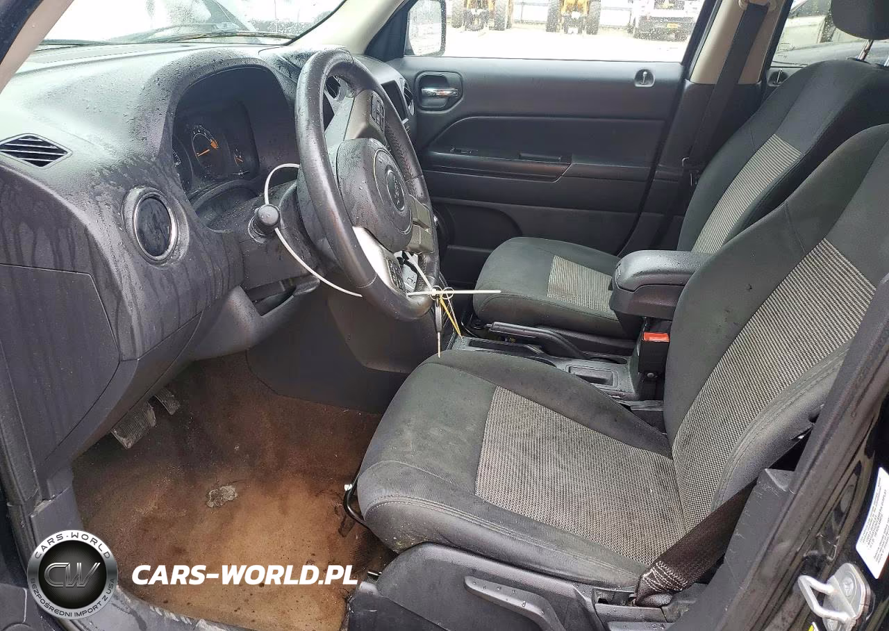 2014 Jeep Patriot Latitude VIN:1C4NJPFB3ED667116 - 7