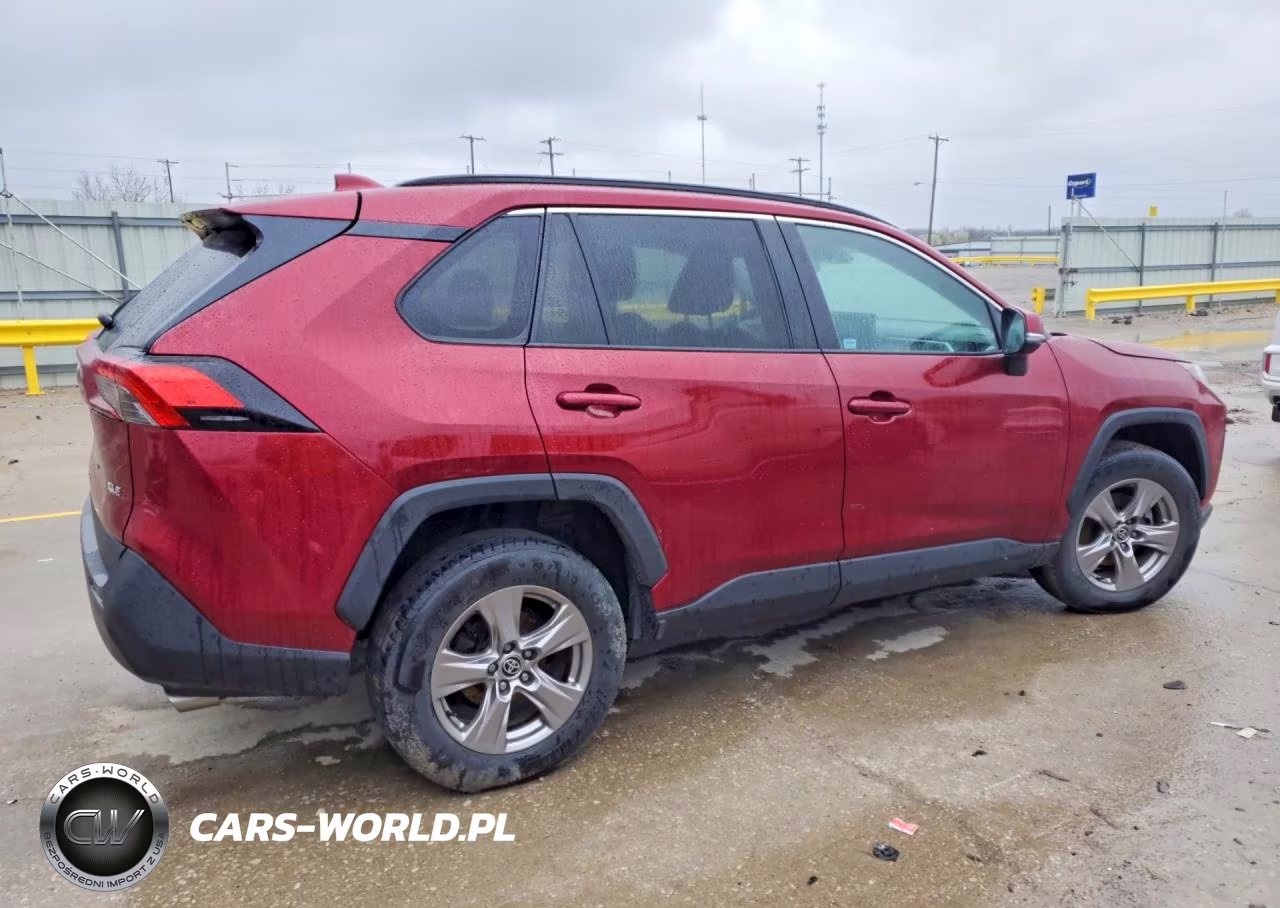 2022 Toyota Rav4 Xle VIN:2T3W1RFV2NW206180 - 3