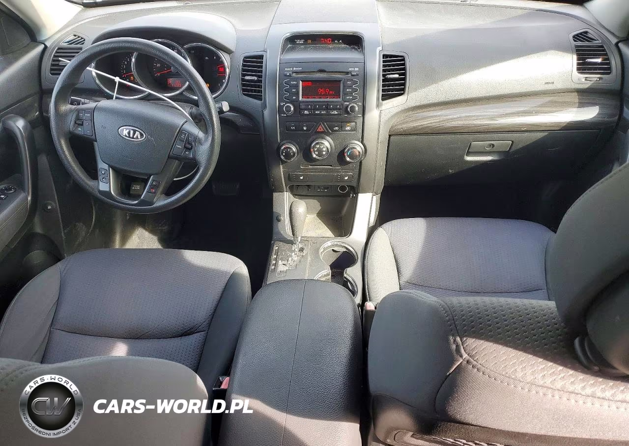 2012 Kia Sorento VIN:5XYKT3A63CG254403 - 8