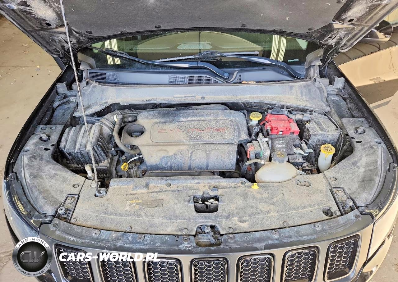 2020 Jeep Compass Latitude VIN:3C4NJDBBXLT204689 - 11