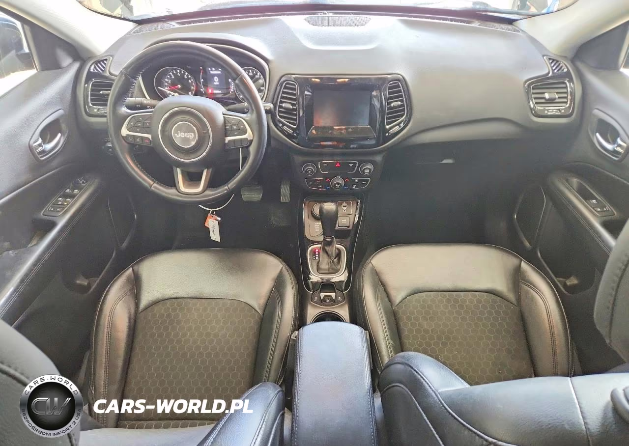 2020 Jeep Compass Latitude VIN:3C4NJDBBXLT204689 - 8