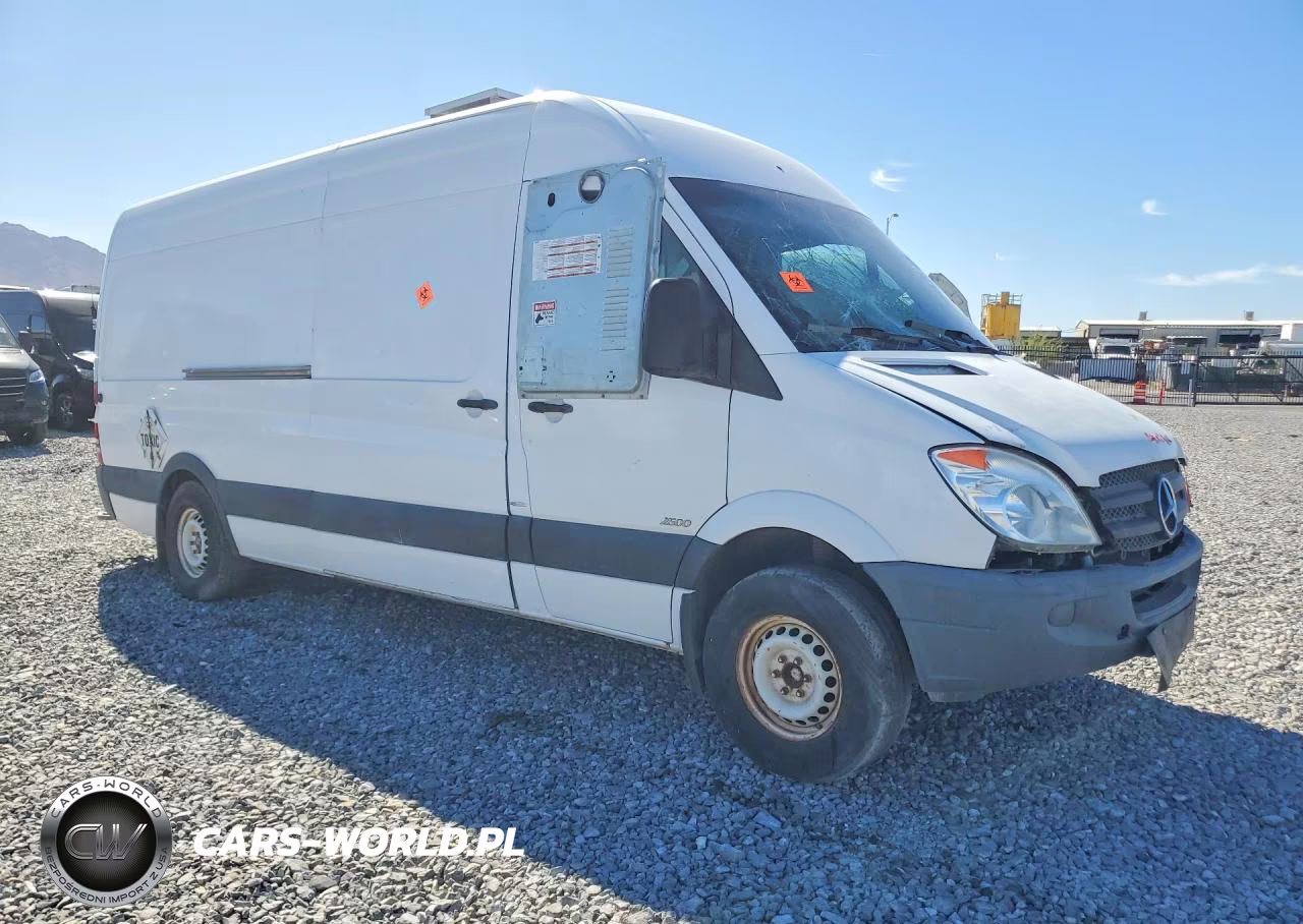 2012 Mercedes Benz Sprinter 2500 Utility - Service Van VIN:WD3PE8CB1C5713261 - 4