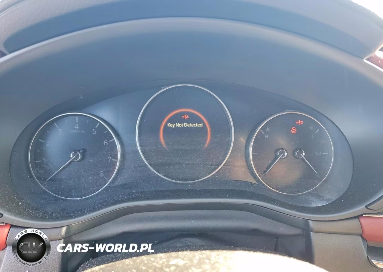 2020 Mazda 3 Premium VIN:JM1BPANM4L1176103 - 9
