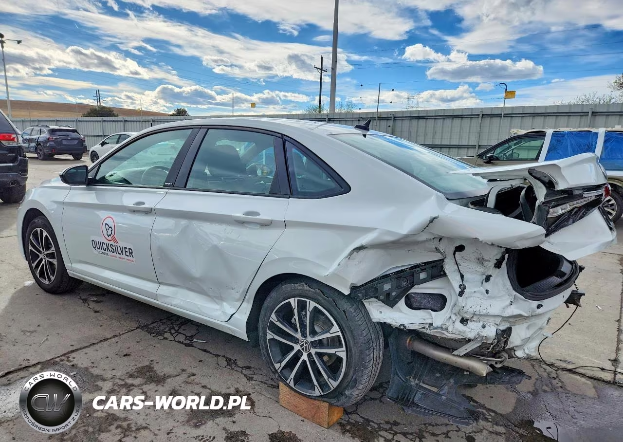 2025 Volkswagen Jetta Sport VIN:3VWBX7BU5SM067946 - 2
