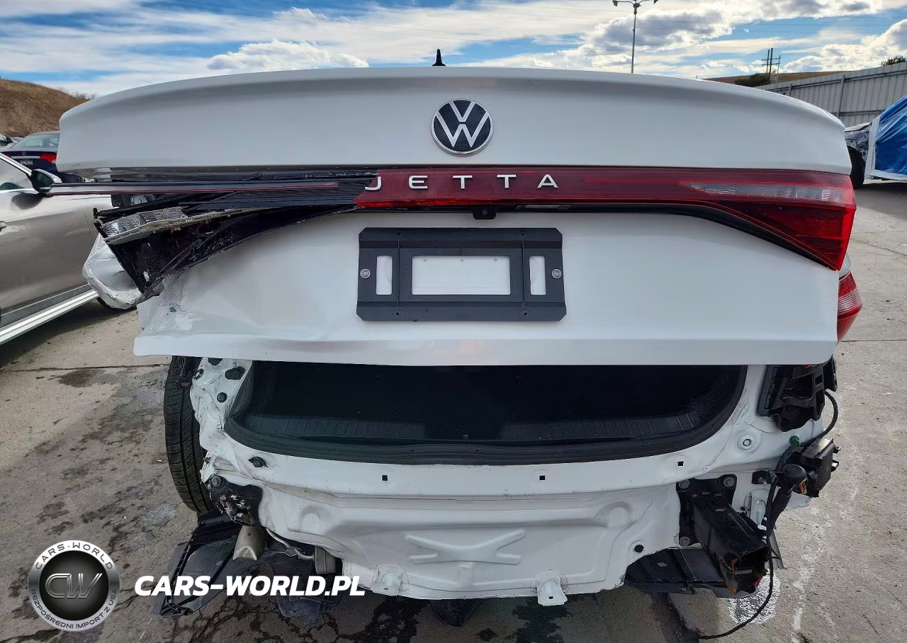 2025 Volkswagen Jetta Sport VIN:3VWBX7BU5SM067946 - 6
