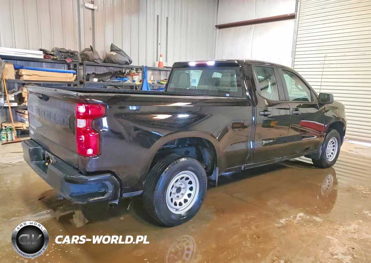 2023 Chevrolet Silverado C1500 VIN:1GCRAAEK6PZ133985 - 3