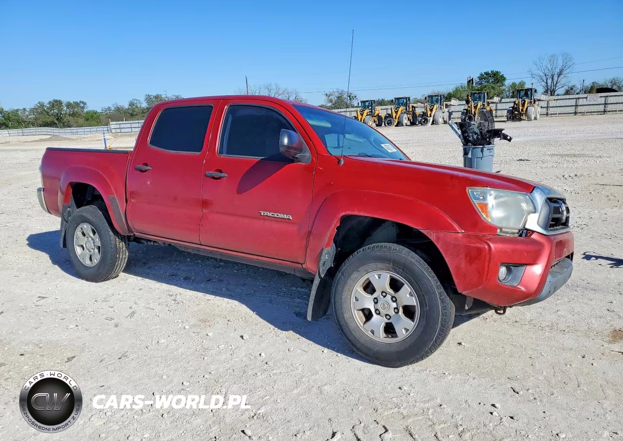 2015 Toyota Tacoma Double Cab Prerunner VIN:5TFJU4GN1FX064601 - 4