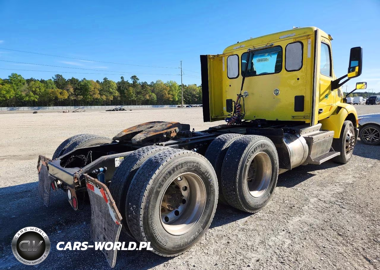 2017 Peterbilt 579 Semi Truck VIN:1XPBDP9X1HD410508 - 4