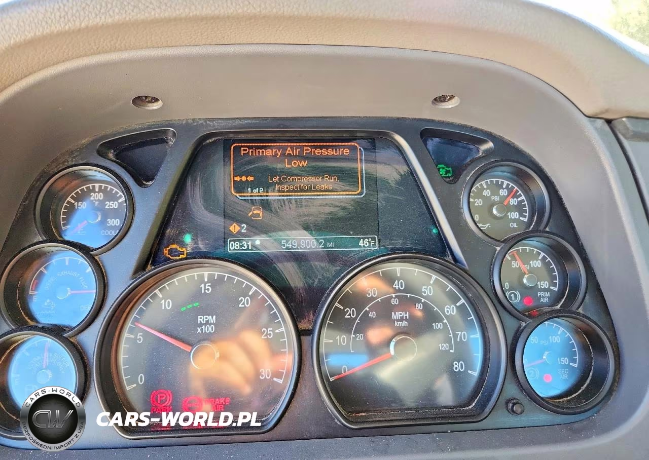 2017 Peterbilt 579 Semi Truck VIN:1XPBDP9X1HD410508 - 8