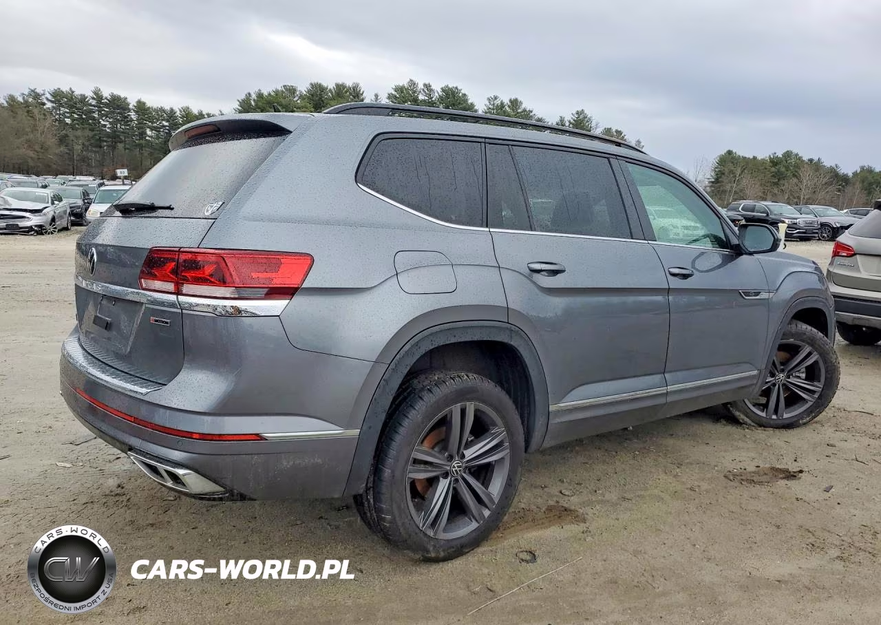 2021 Volkswagen Atlas Se VIN:1V2RR2CA5MC610928 - 3