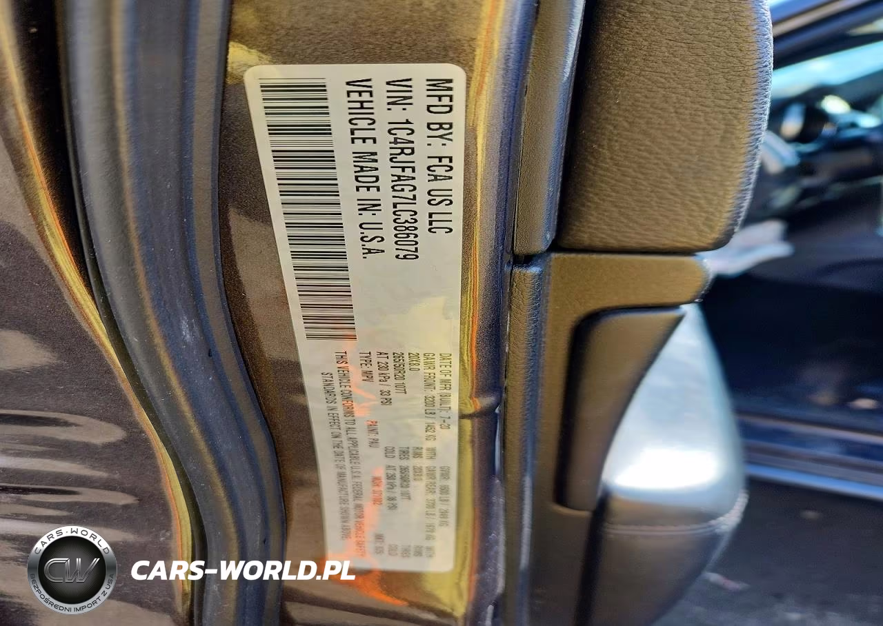 2020 Jeep Grand Cherokee Laredo VIN:1C4RJFAG7LC386079 - 13