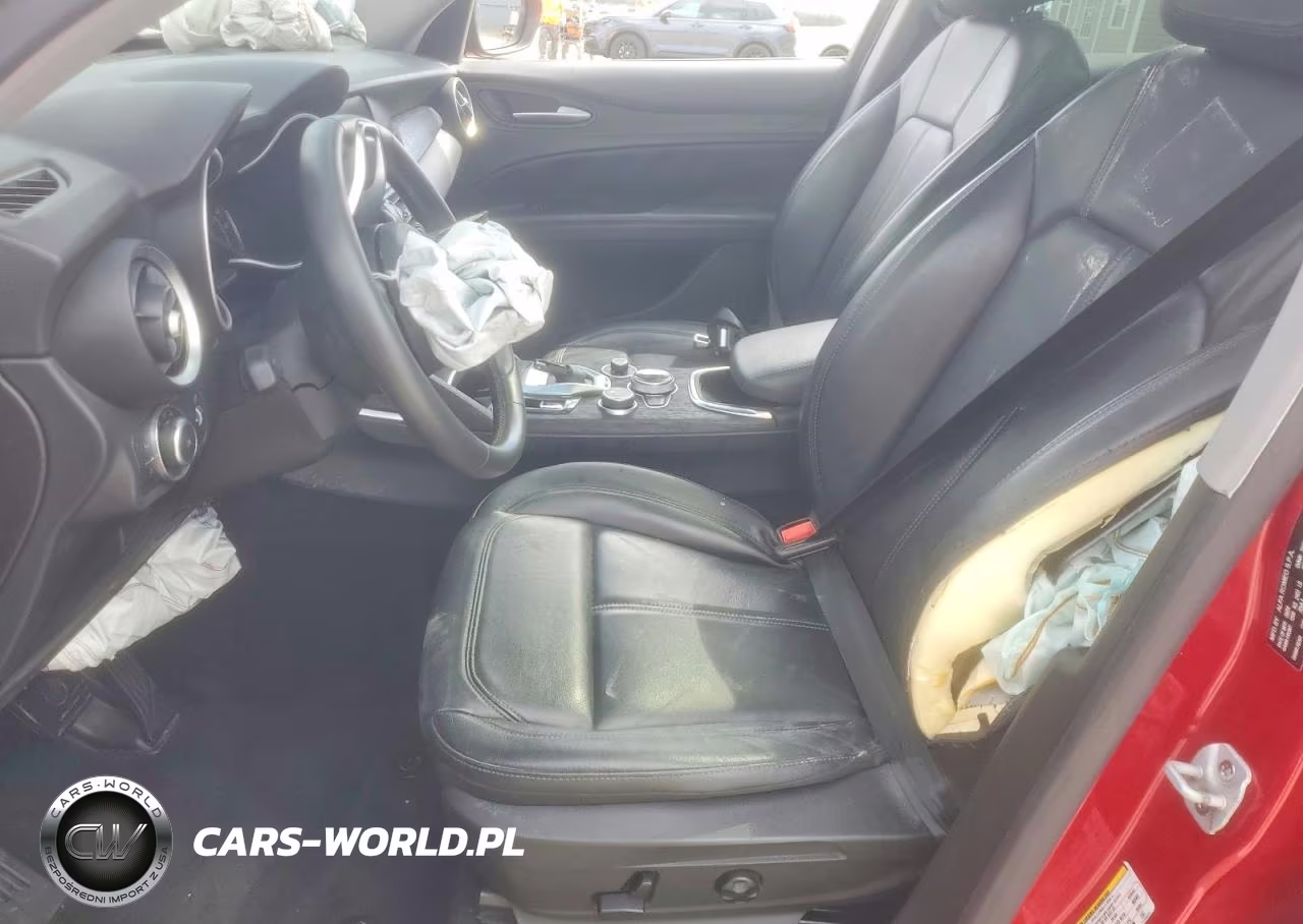 2020 Alfa Romeo Stelvio VIN:ZASPAJAN4L7C96803 - 7