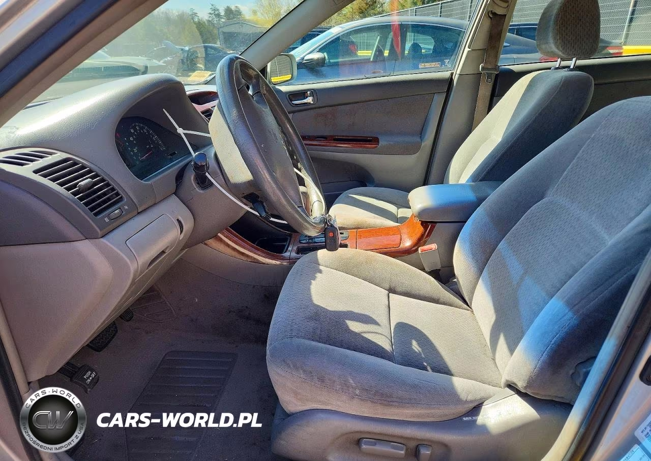 2003 Toyota Camry Xle VIN:4T1BE30K03U696560 - 7