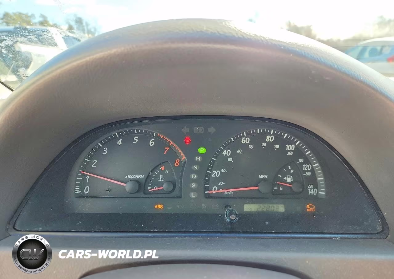 2003 Toyota Camry Xle VIN:4T1BE30K03U696560 - 9