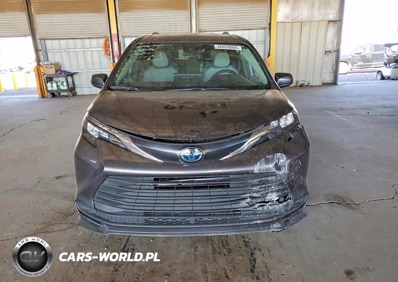 2025 Toyota Sienna Le 8-Passenger VIN:5TDKRKEC6SS254373 - 5
