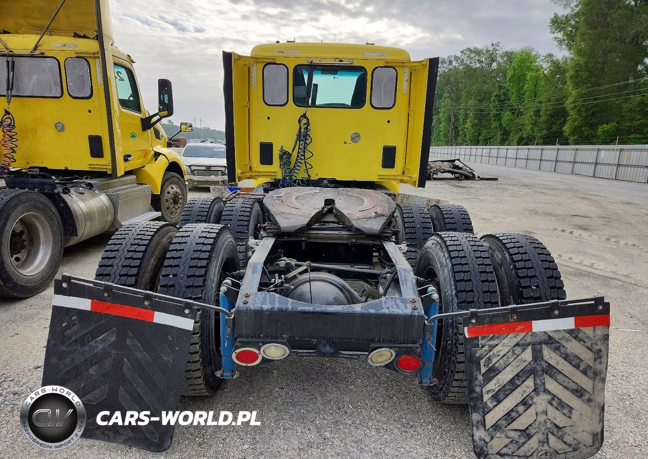 2017 Peterbilt 579 Semi Truck VIN:1XPBDP9X2HD410517 - 6