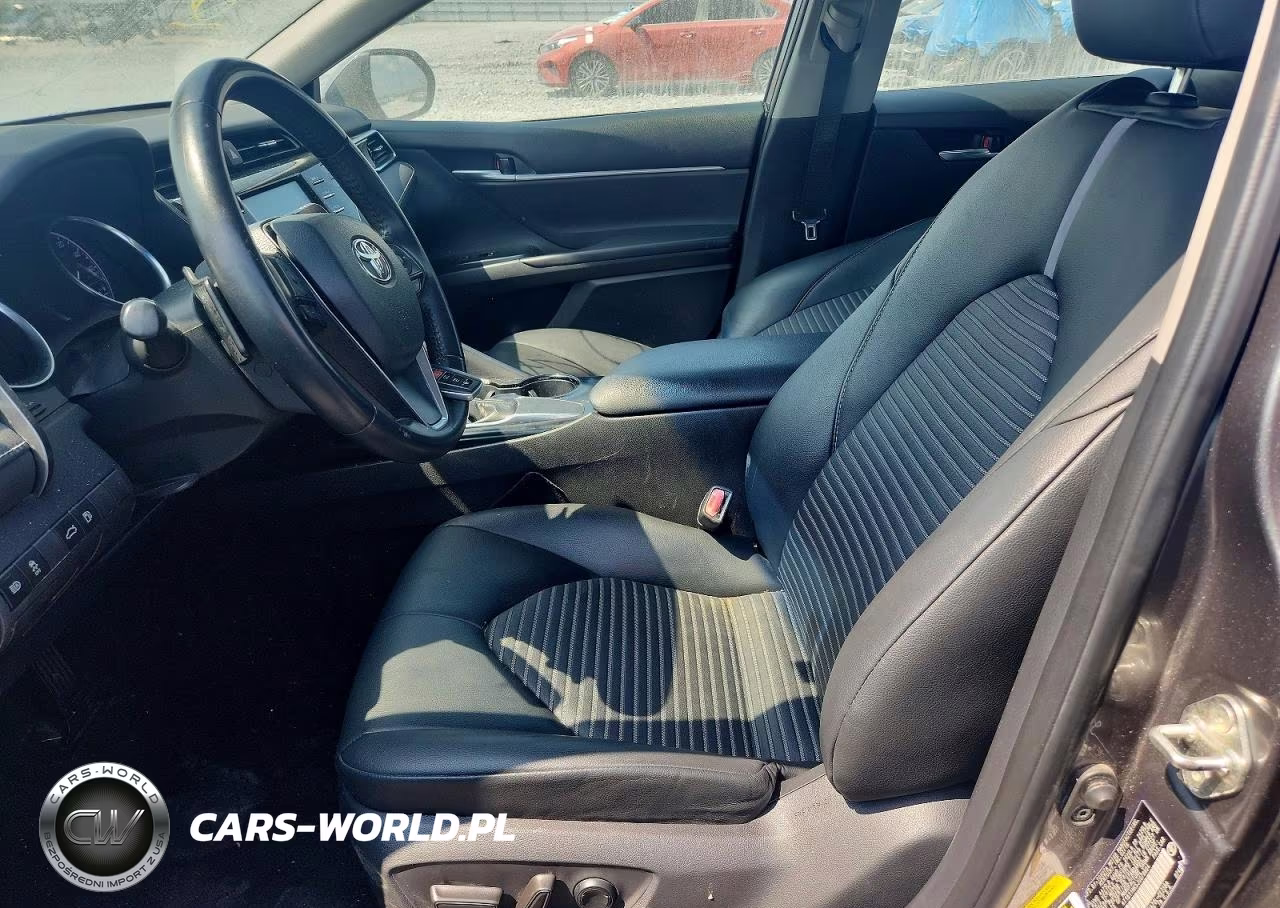 2018 Toyota Camry Se VIN:4T1B11HK5JU079804 - 7