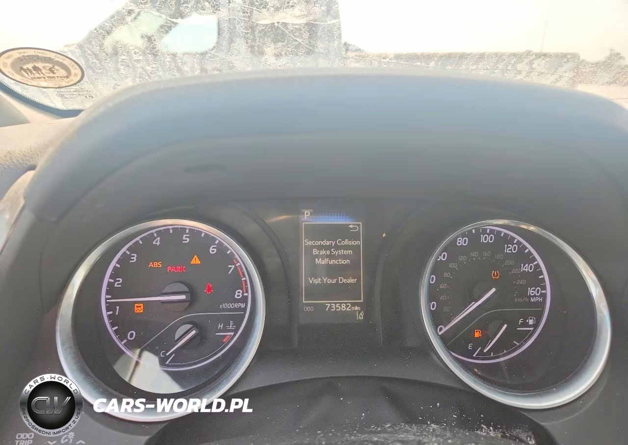 2018 Toyota Camry Se VIN:4T1B11HK5JU079804 - 9