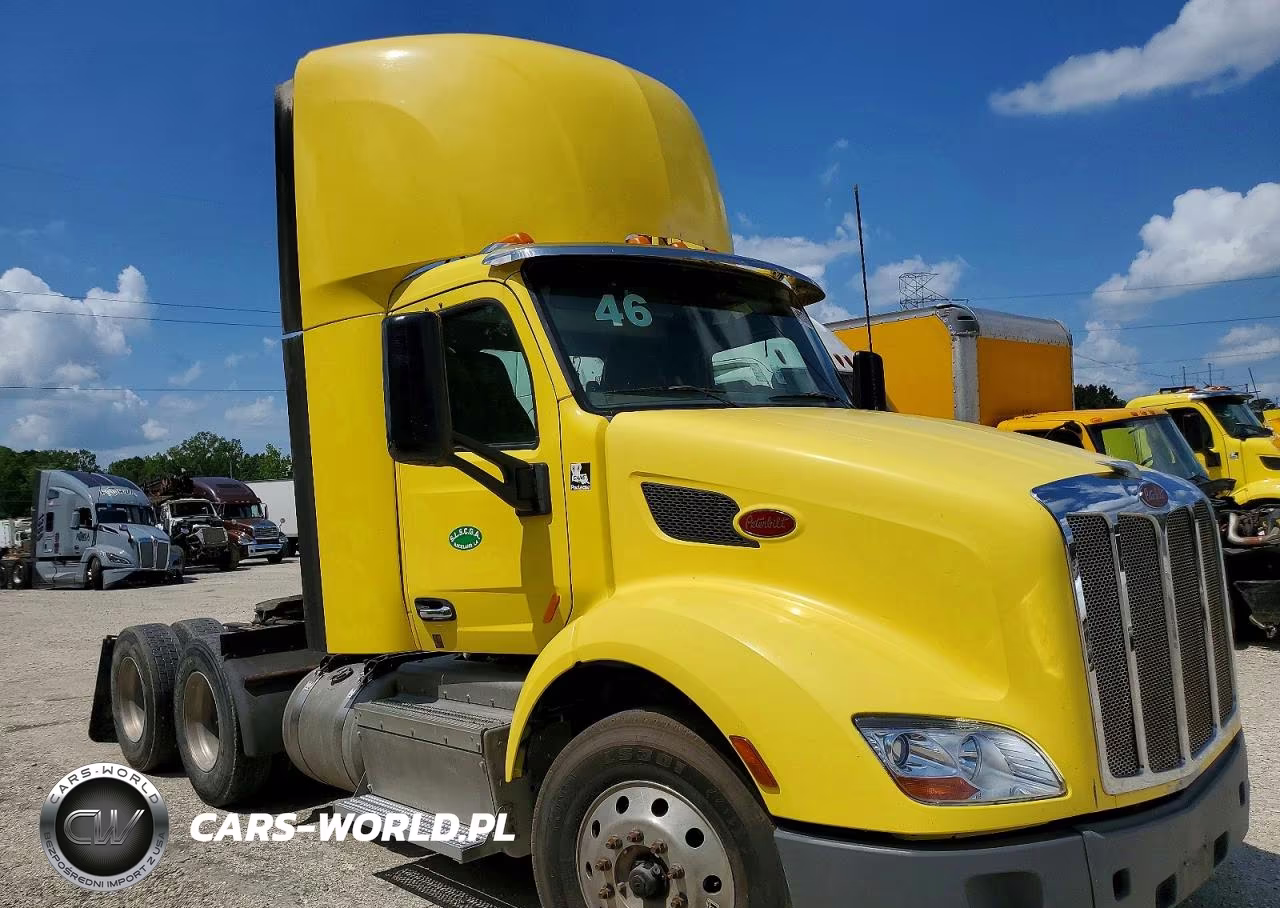 2017 Peterbilt 579 Semi Truck VIN:1XPBDP9X1HD410699 - 9