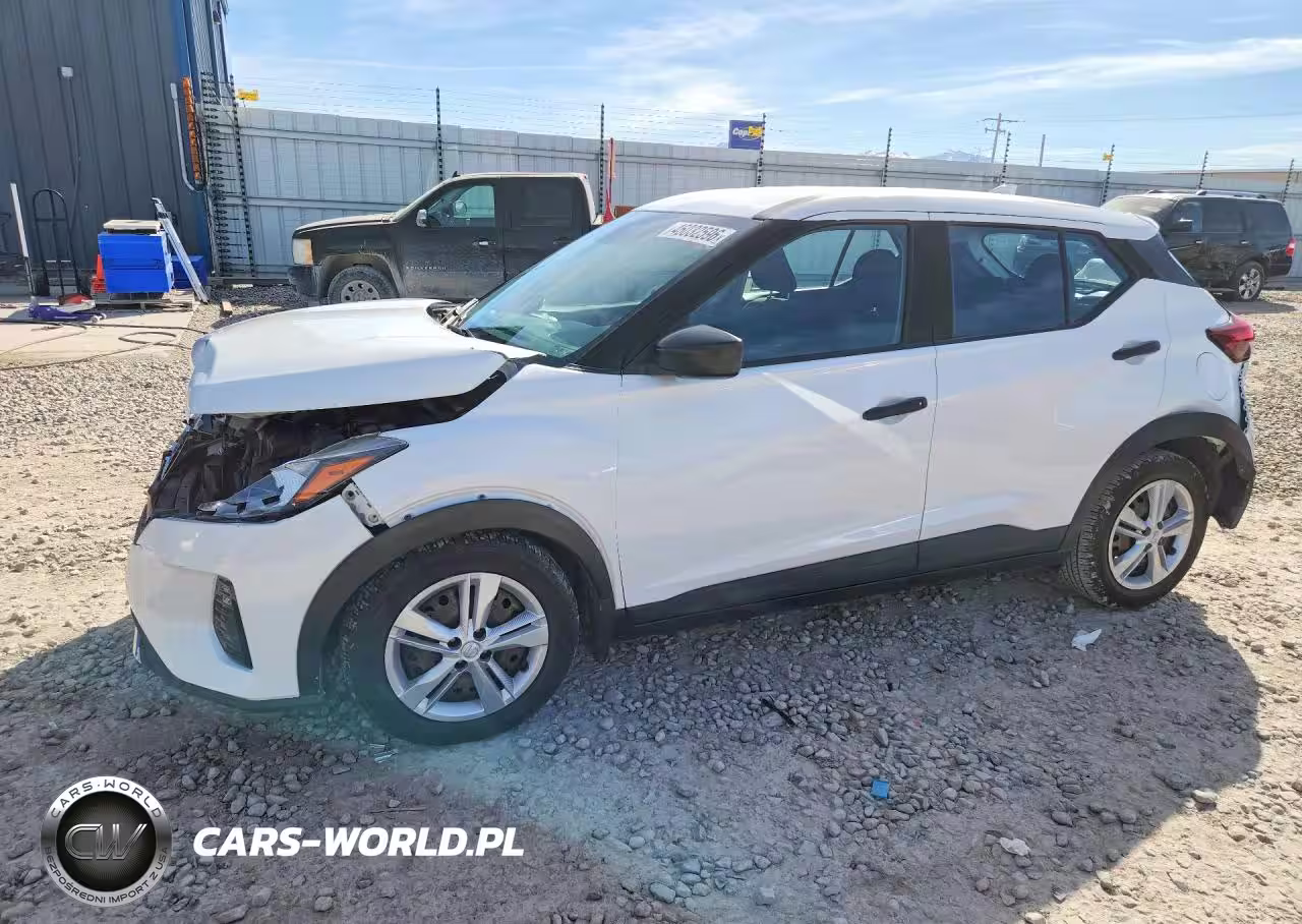 2021 Nissan Kicks S