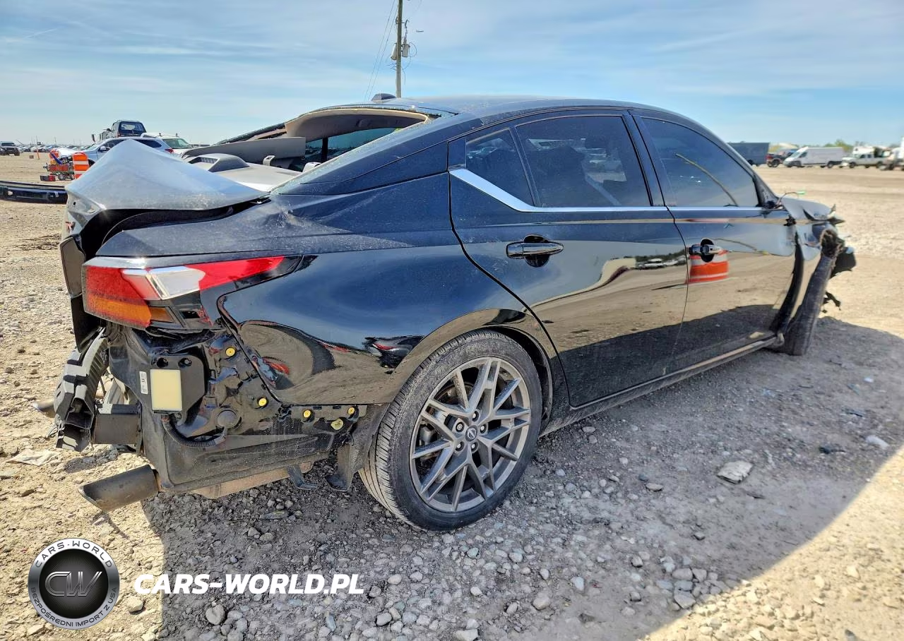 2023 Nissan Altima Sr VIN:1N4AL4CV9PN345220 - 3