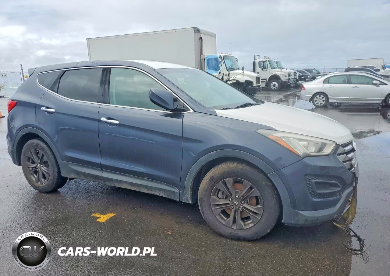 2014 Hyundai Santa Fe VIN:5XYZT3LB8EG202664 - 4
