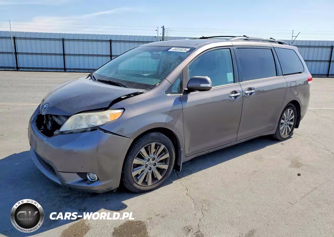 2013 Toyota Sienna Limited 7-Passenger