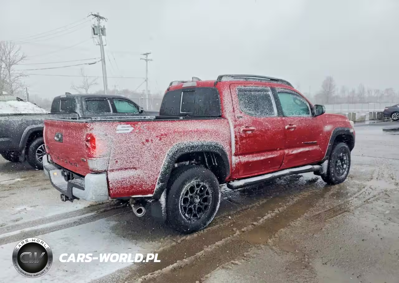 2023 Toyota Tacoma Double Cab VIN:3TYCZ5AN5PT153835 - 3