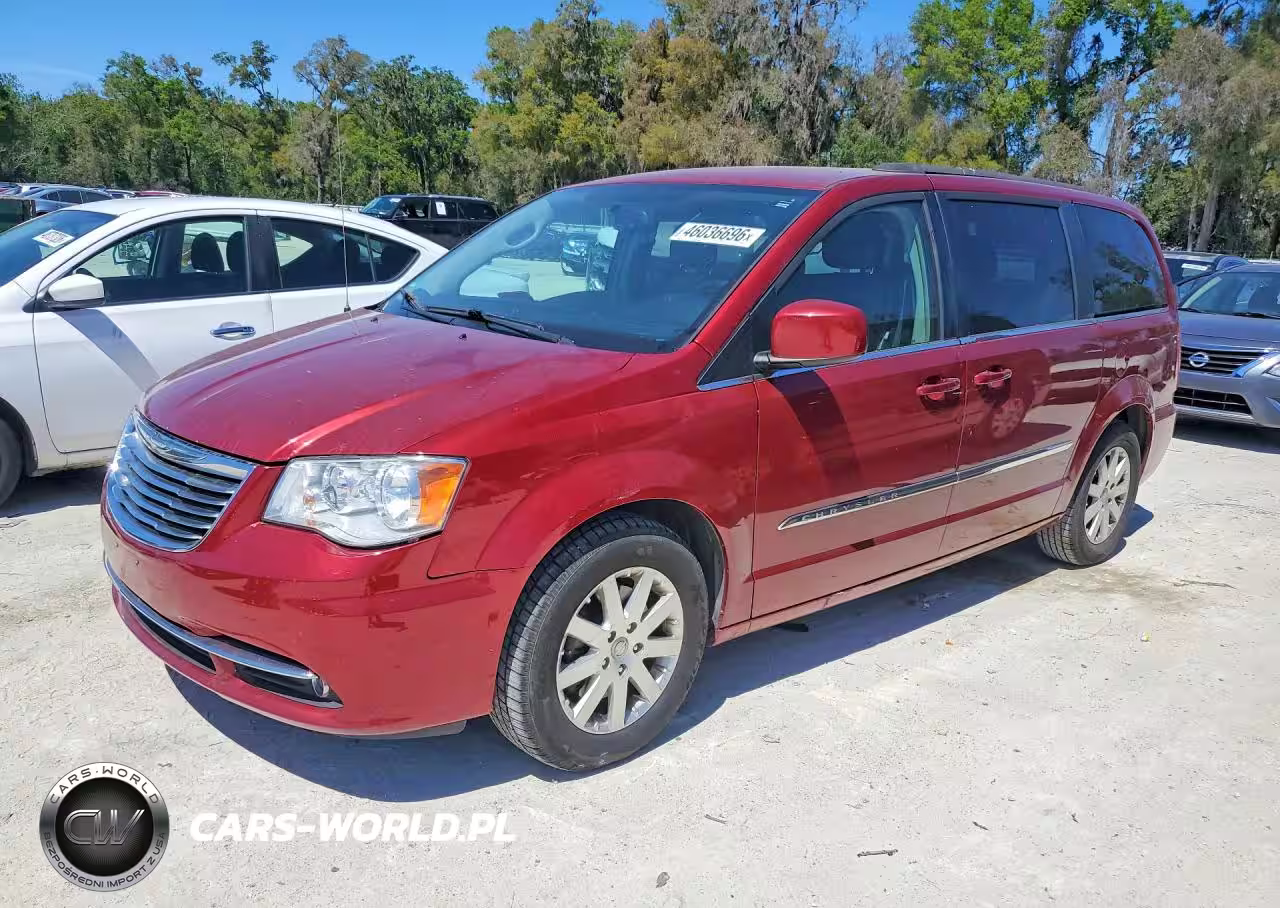 2015 Chrysler Town & Country Touring