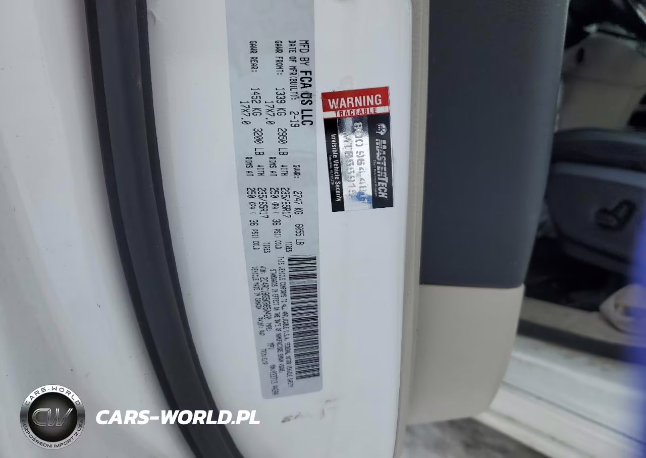 2019 Chrysler Pacifica Touring L VIN:2C4RC1BG5KR650420 - 13