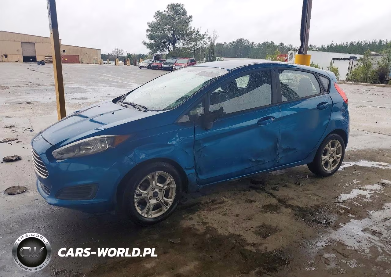 2015 Ford Fiesta Se – zdjęcie 1 z 12