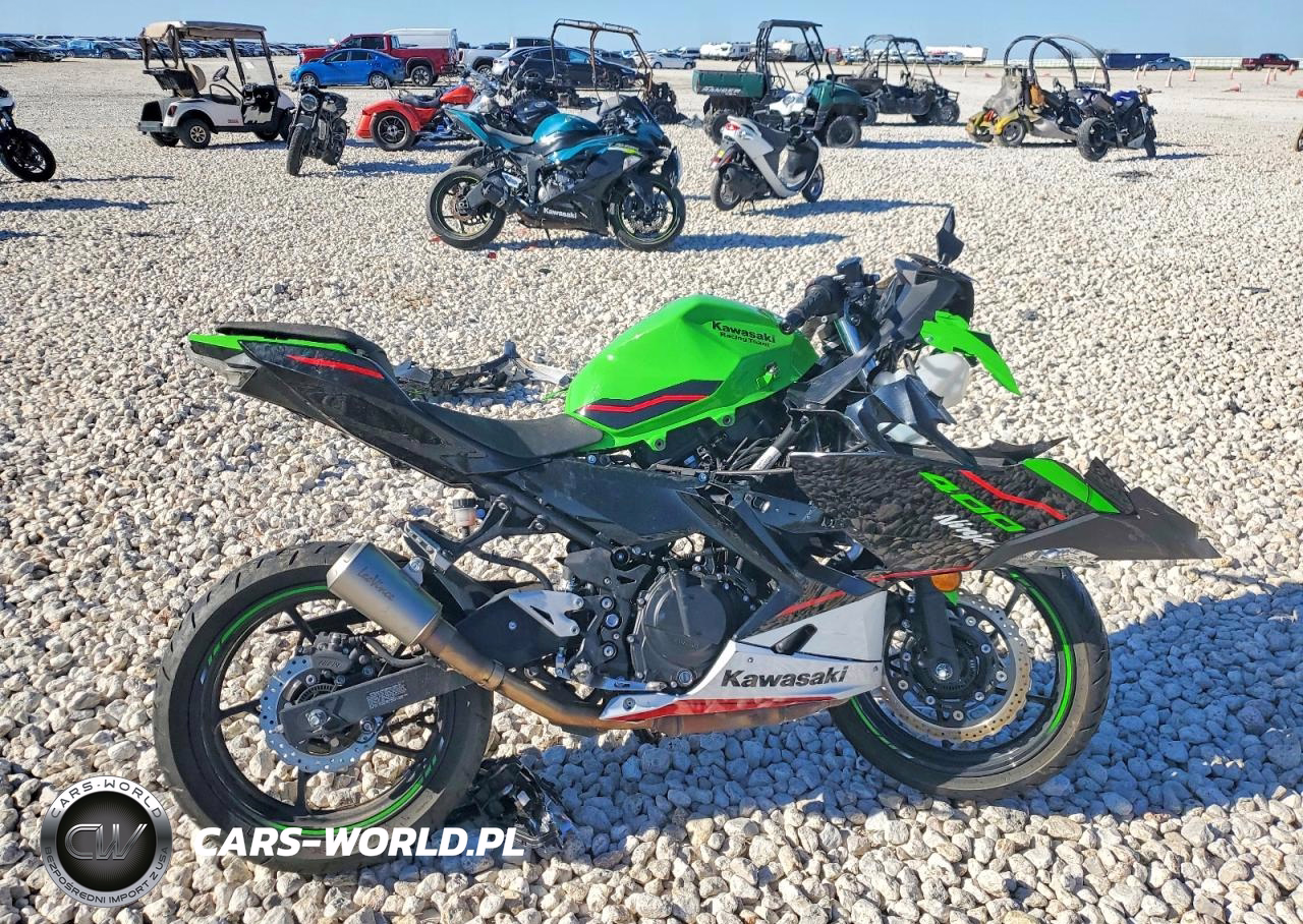 2022 Kawasaki Ex400