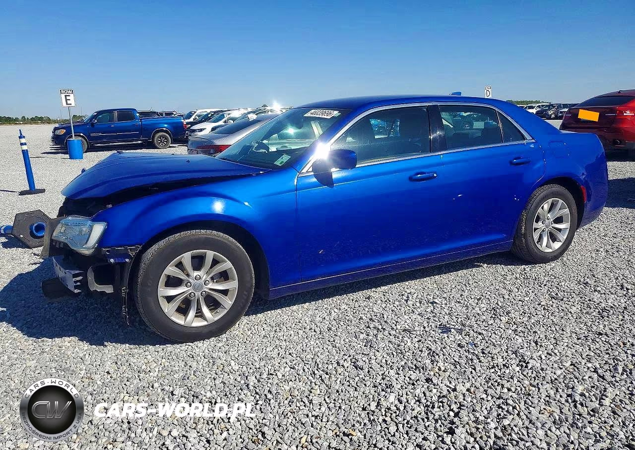 2018 Chrysler 300 Touring