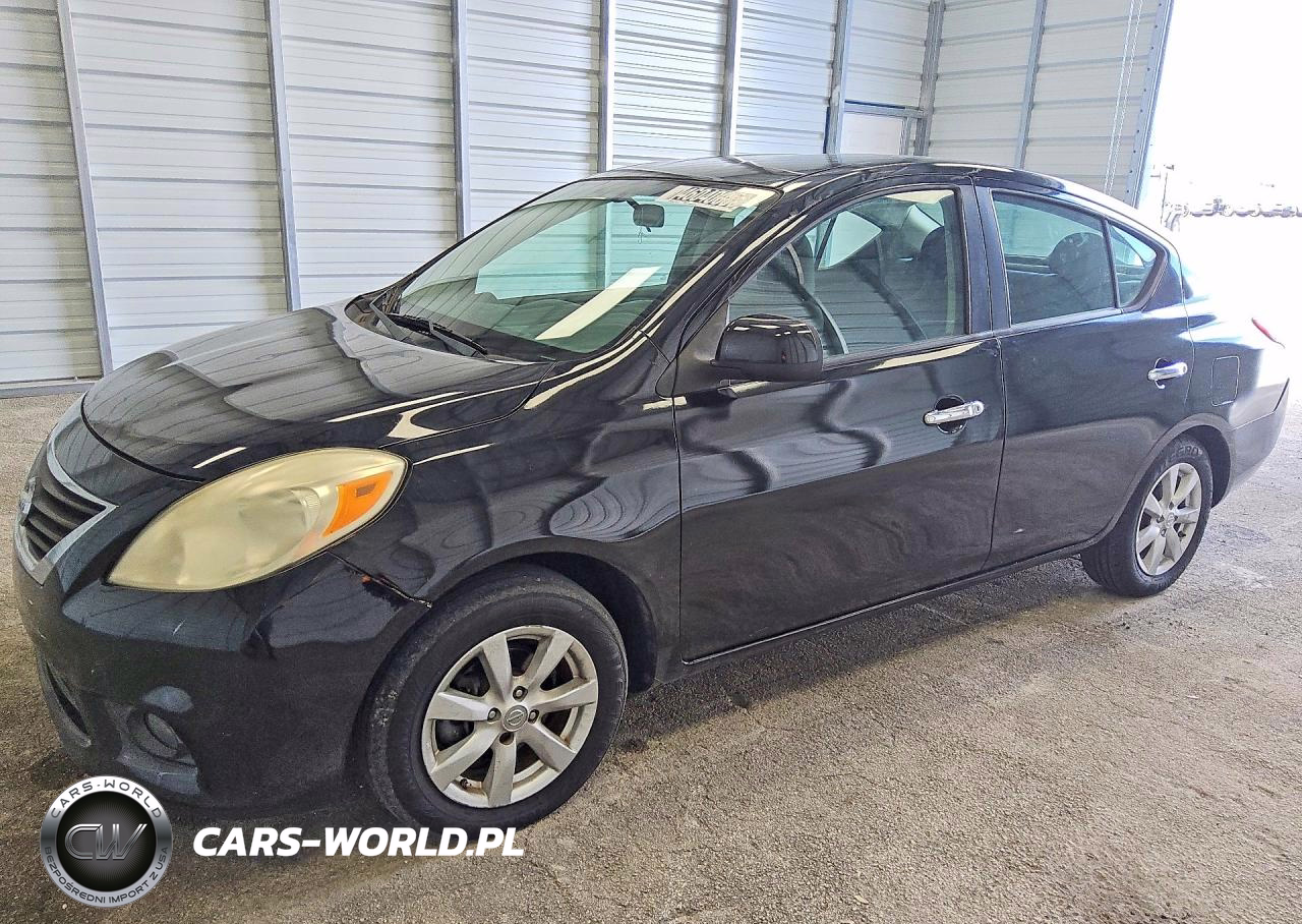 2012 Nissan Versa 1.6 S
