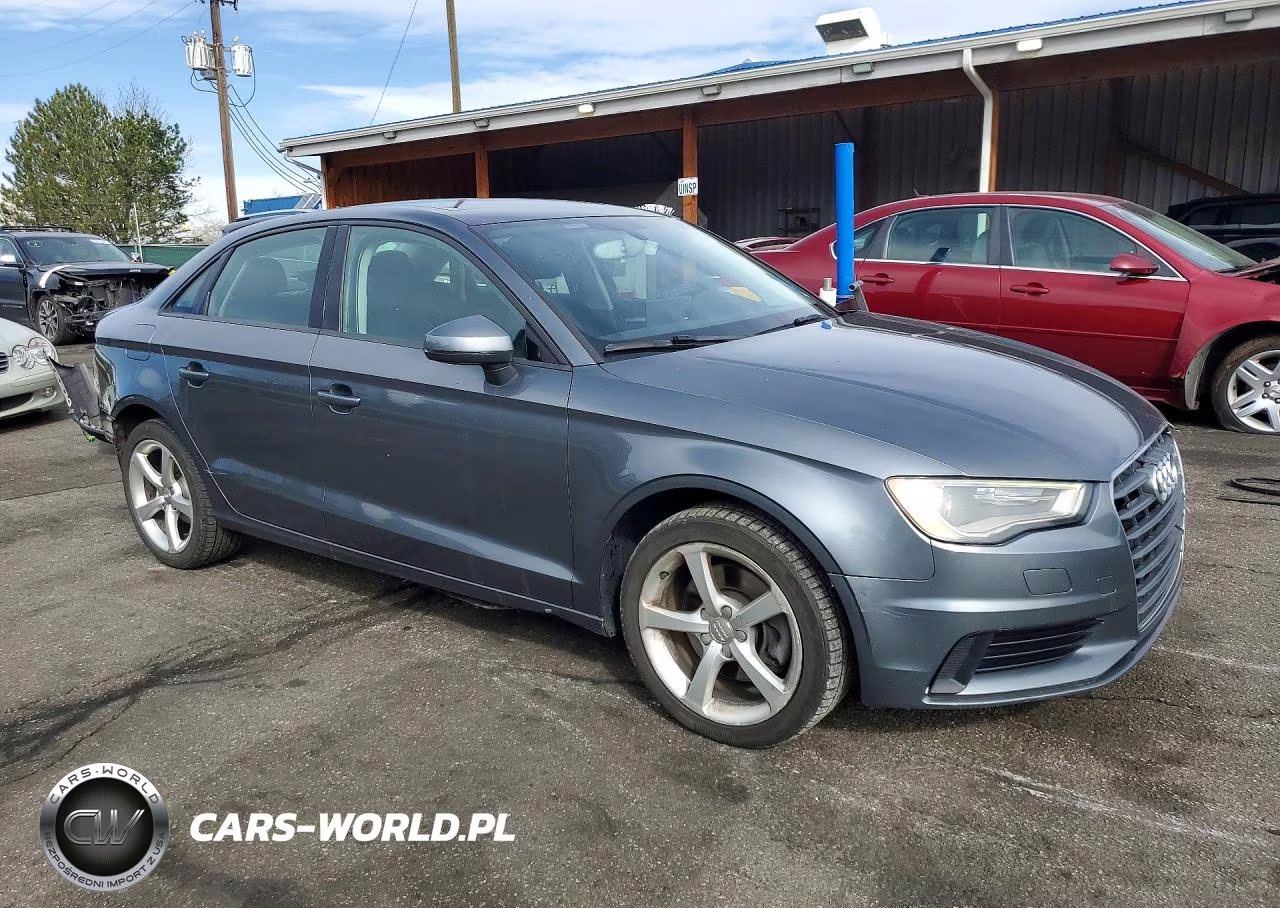 2015 Audi A3 Premium VIN:WAUBFGFF3F1006421 - 4