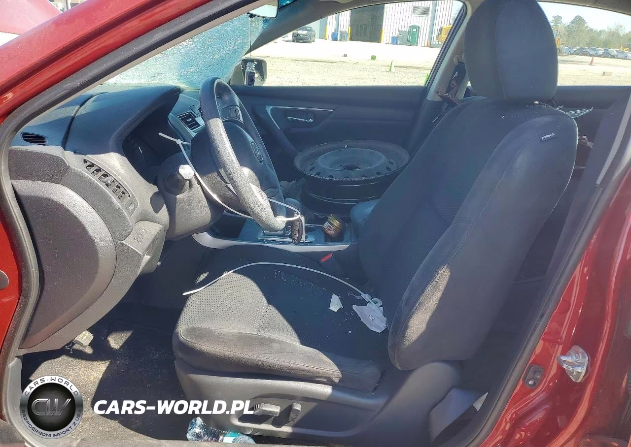 2015 Nissan Altima 2.5 S VIN:1N4AL3AP0FC264731 - 7