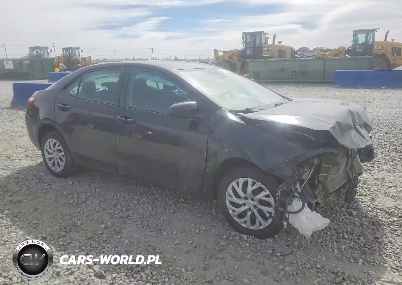 2017 Toyota Corolla Le VIN:5YFBURHE5HP685986 - 4