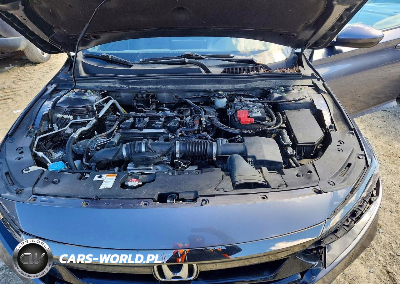 2018 Honda Accord Sport VIN:1HGCV1F35JA060164 - 11