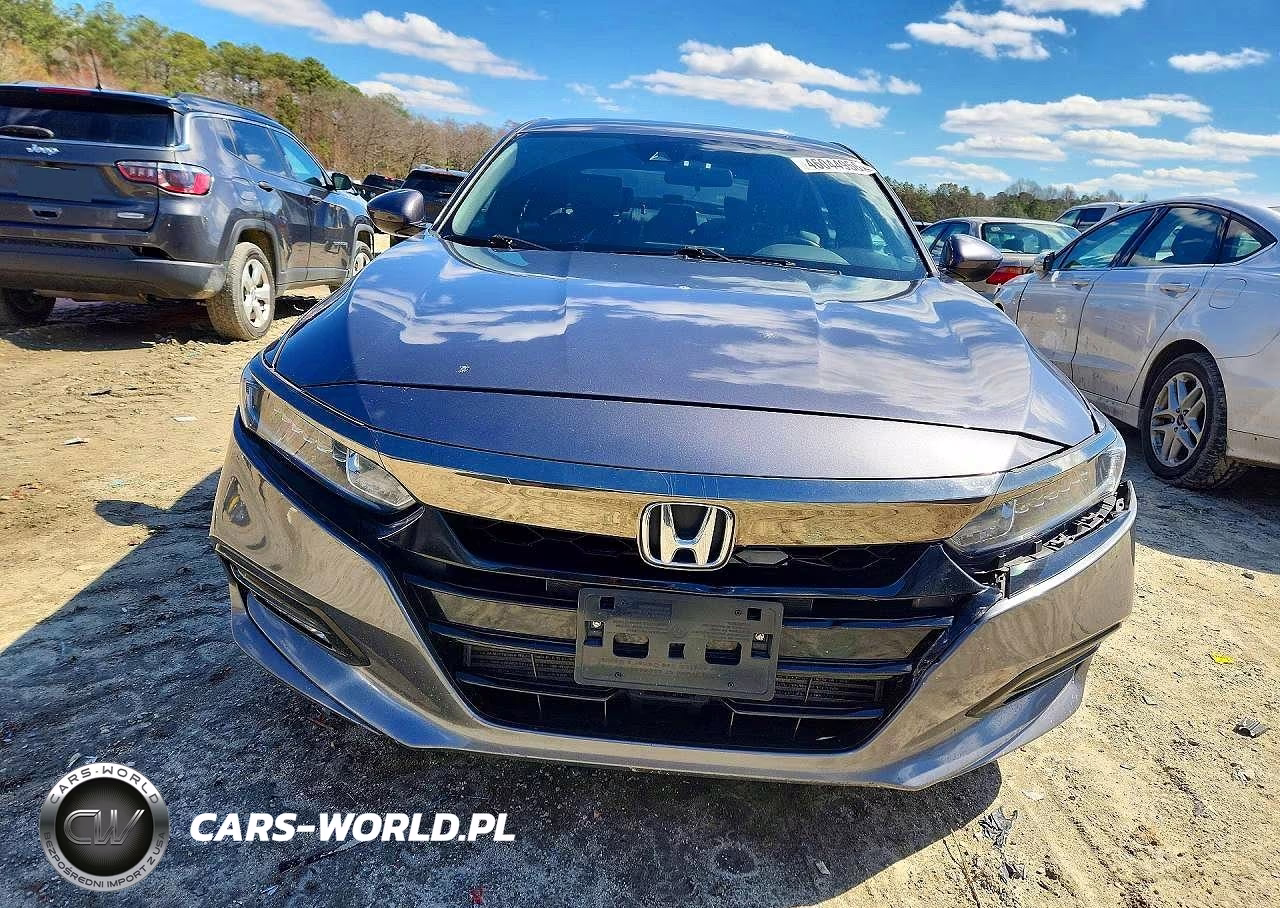 2018 Honda Accord Sport VIN:1HGCV1F35JA060164 - 5