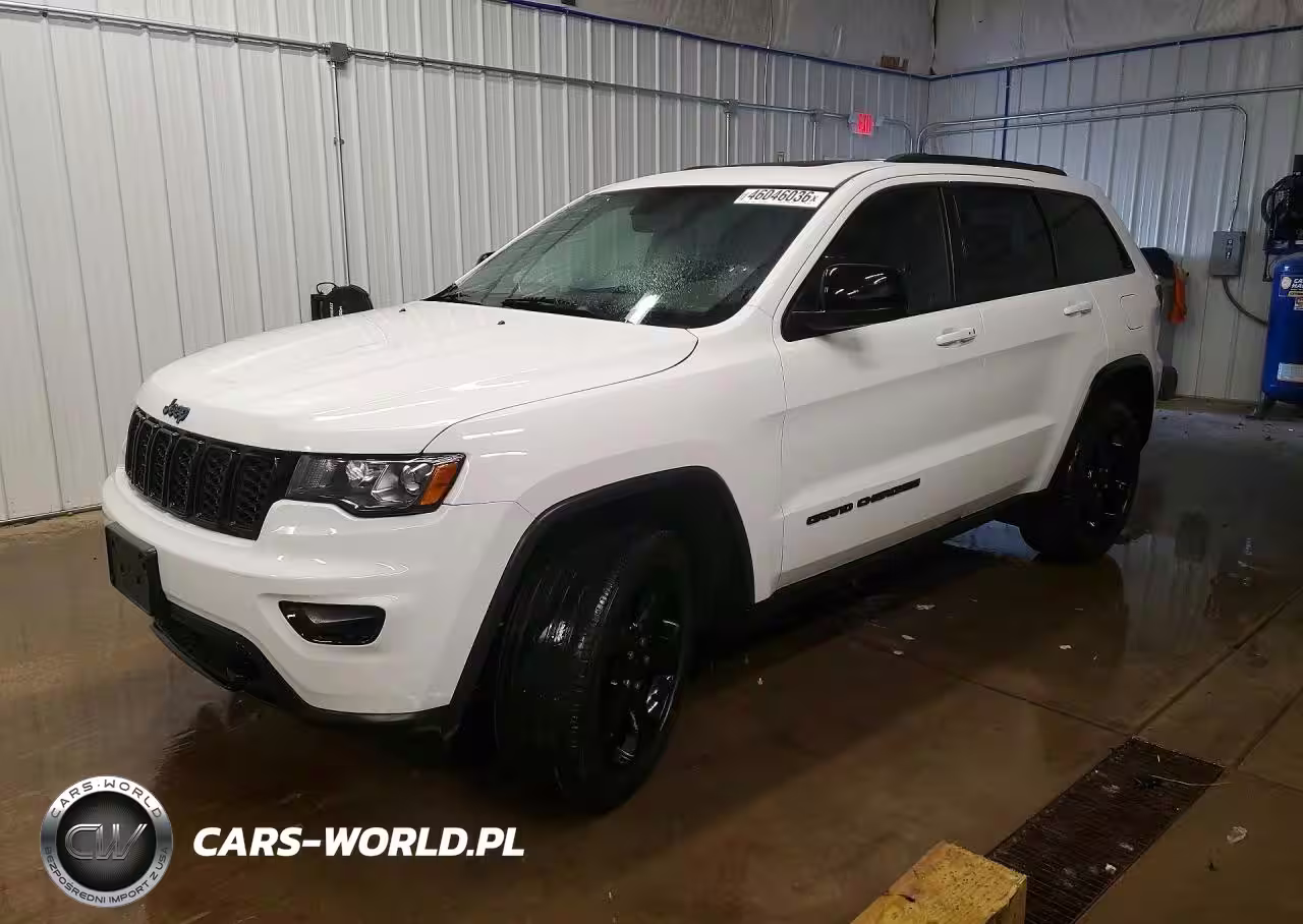 2019 Jeep Grand Cherokee Laredo